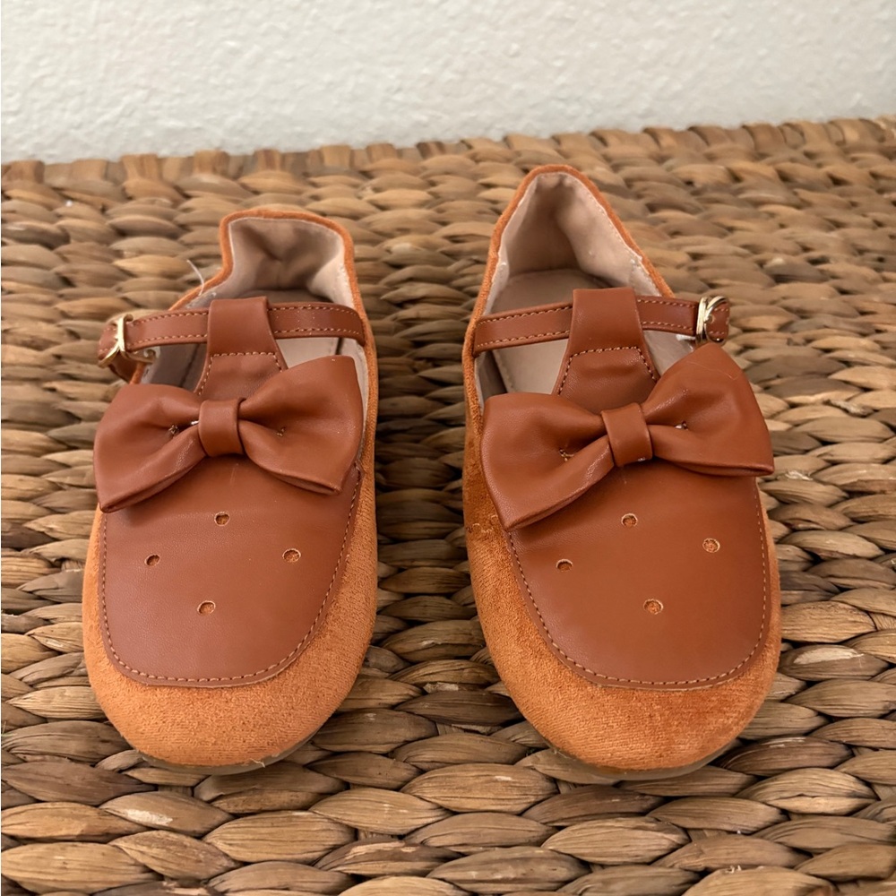 Brown Dress Shoes with Bow